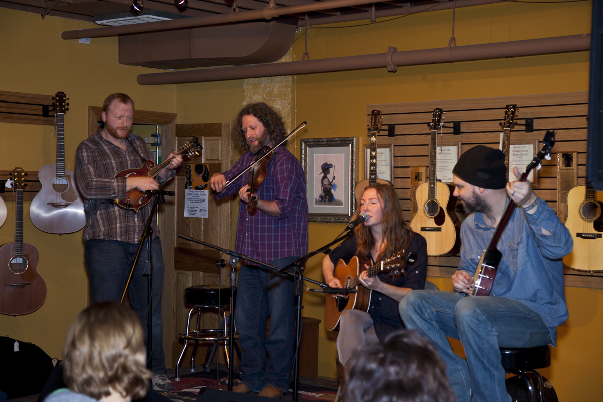 Down Home Guitars, Frankfort, IL